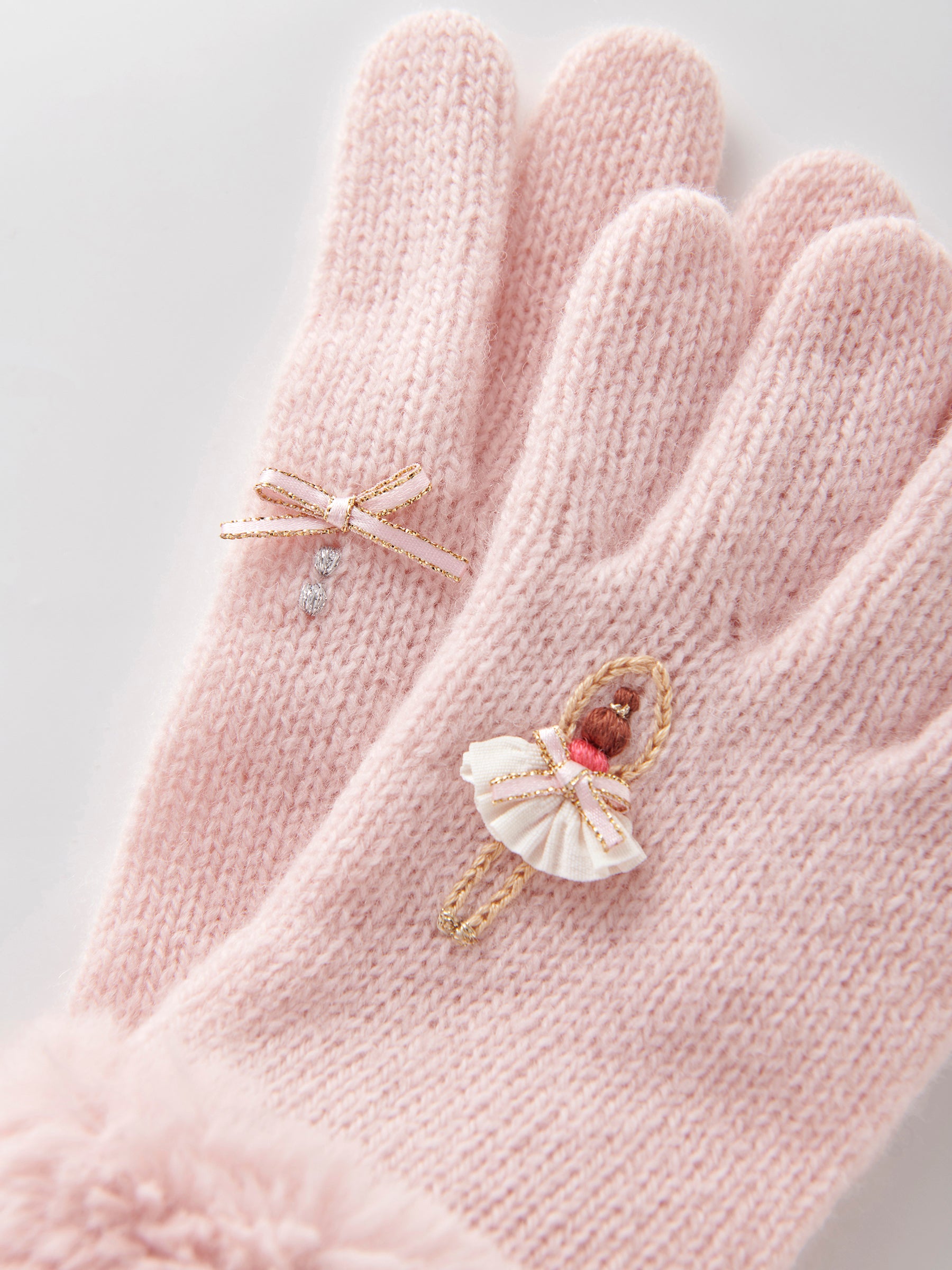 手袋 | ファミリア公式サイト