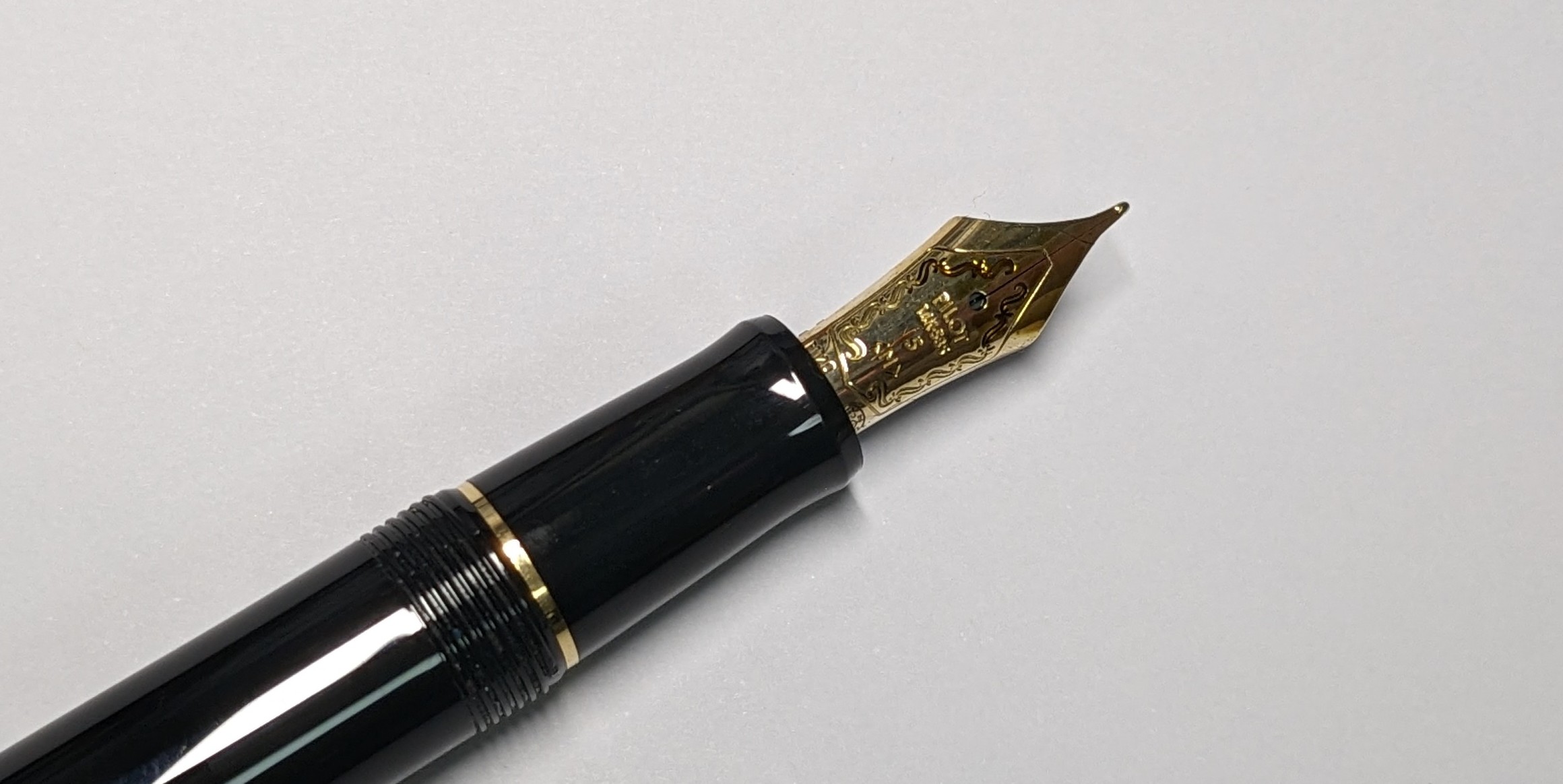 platinum プラチナ #3776 万年筆 黒 ゴールド 細 M109833661激安