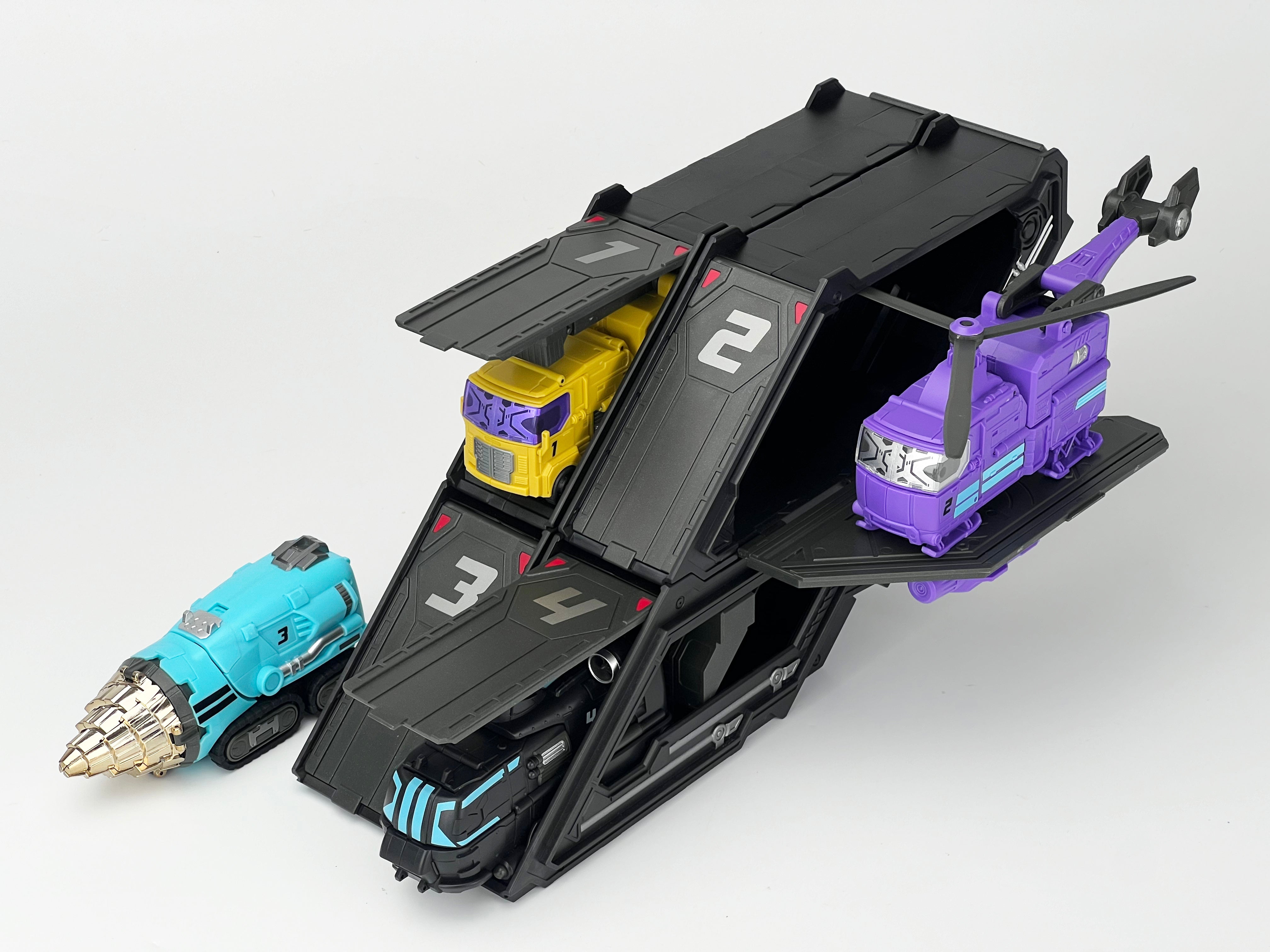 MB-18A OBSIDIAN COMMANDER (TFCON Baltimore 2024 EXCLUSIVE) – Fans