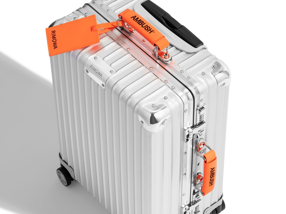 リモワ×アンブッシュ」のラゲージハンドルとタグが登場、銀座の旗艦店
