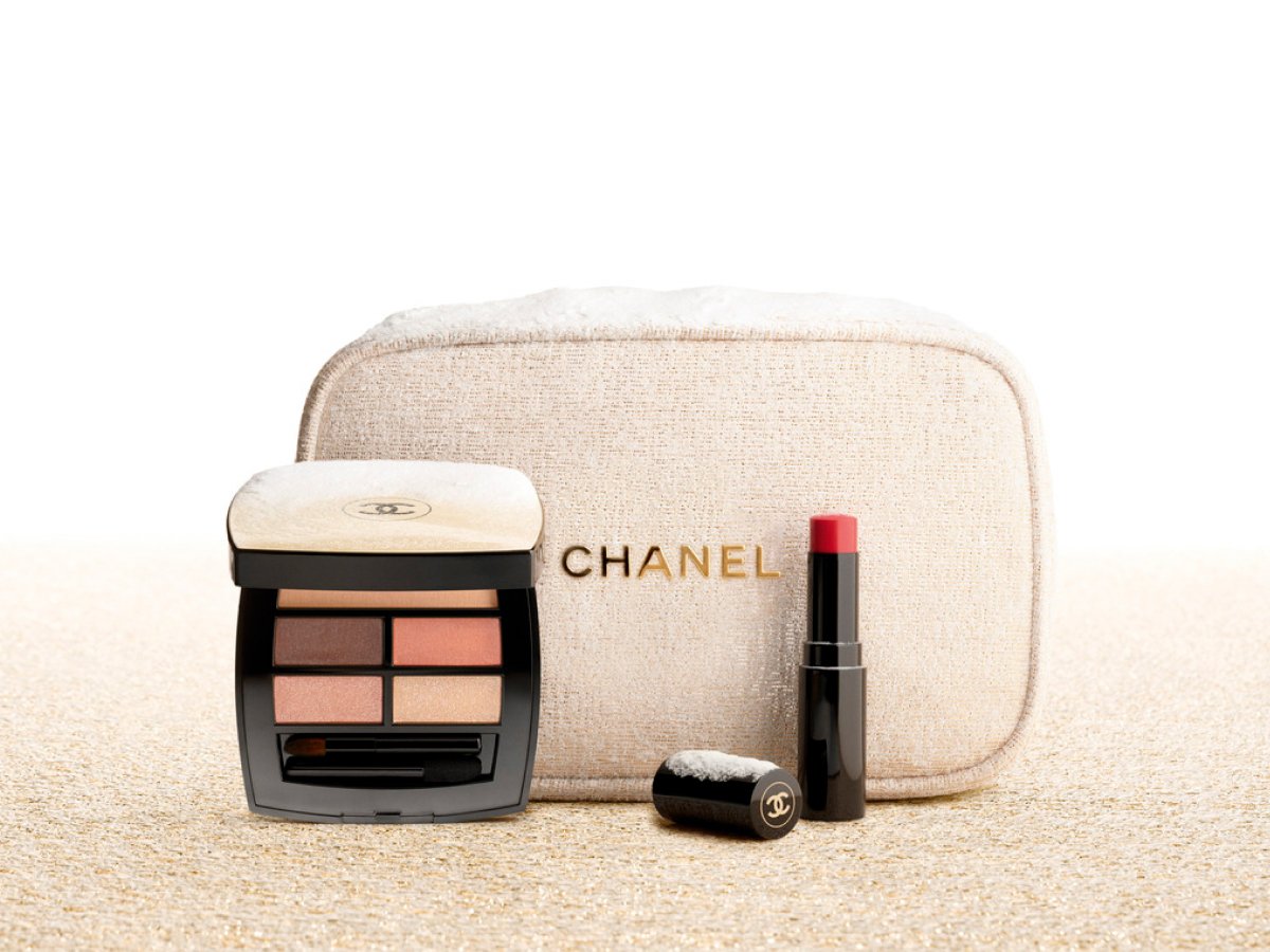 2024 【新品・未開封 CHANEL クリスマスホリデー エッセンシャルケア