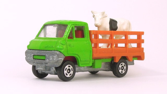 トミカ黒箱50-2-1 トヨタダイナ牧場トラック美品