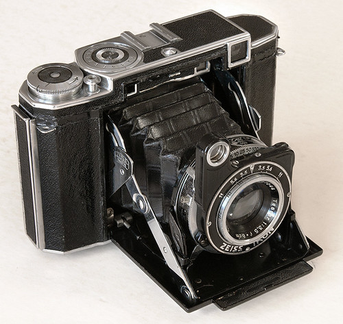 Super Ikonta 530/16 - Camera-wiki.org - The free camera encyclopedia