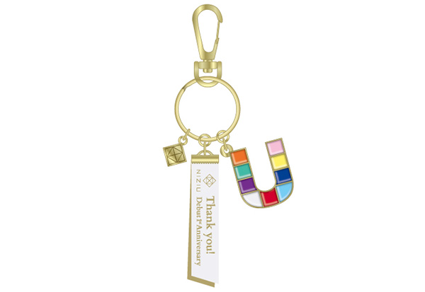 NiziU OFFICIAL FANCLUB WithU