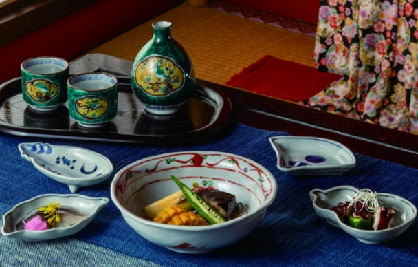 九谷焼ロディ】 色絵松竹梅文 / 糠川孝之 RO-57