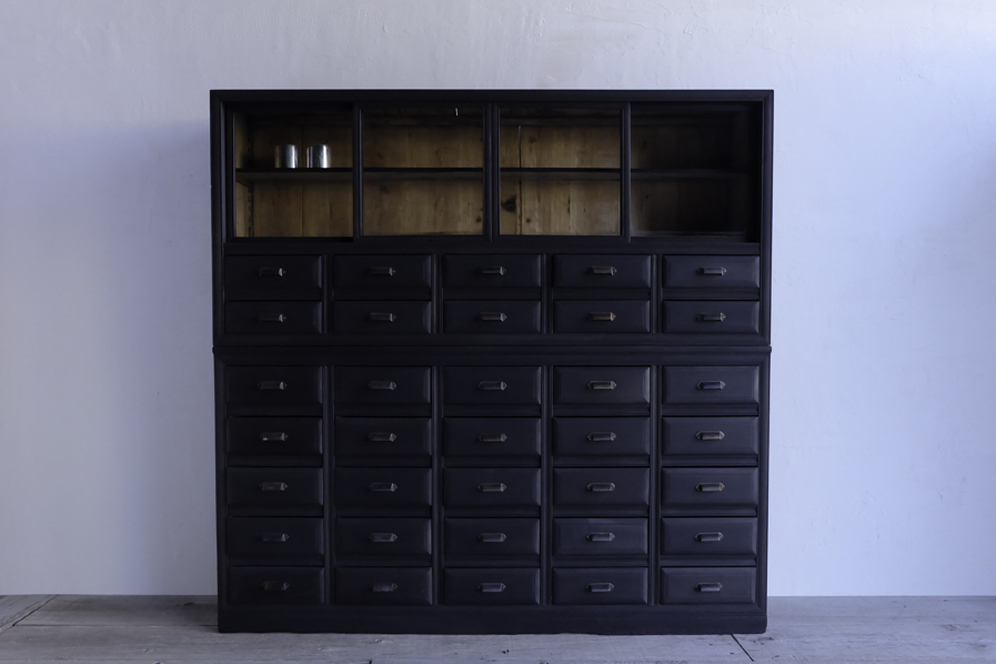 アンティークの引き出しの多い棚の販売 | アンティーク家具・雑貨のお