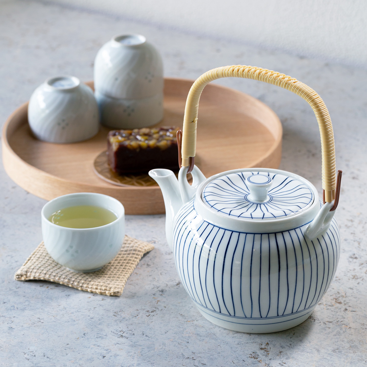 種類2：MS10号 (1775ml) 【土瓶】一珍呉須十草 | 波佐見焼 | 西海陶器