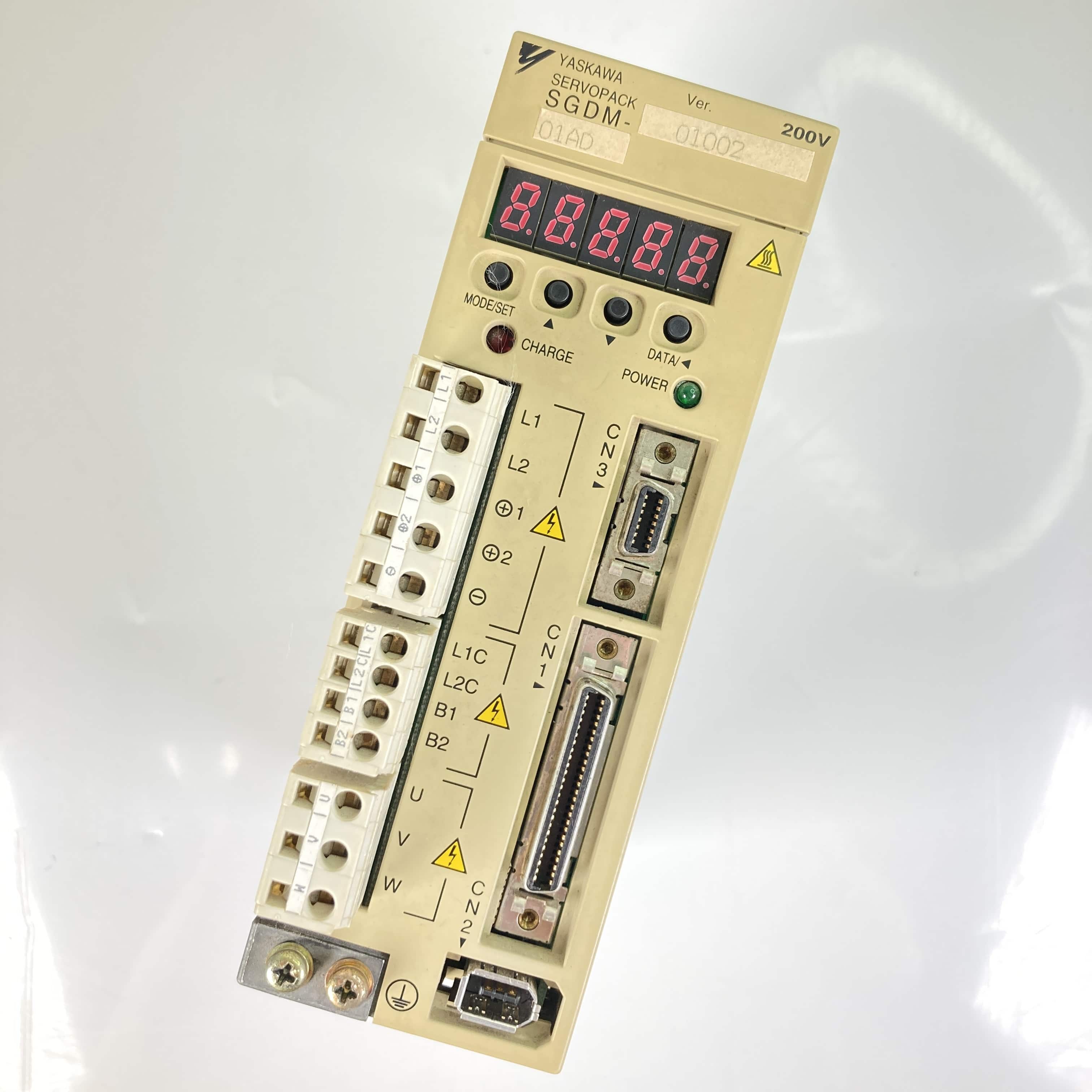 修理交換用 ）適用する YASKAWA/安川電機 SGDS-04A12A サーボパック