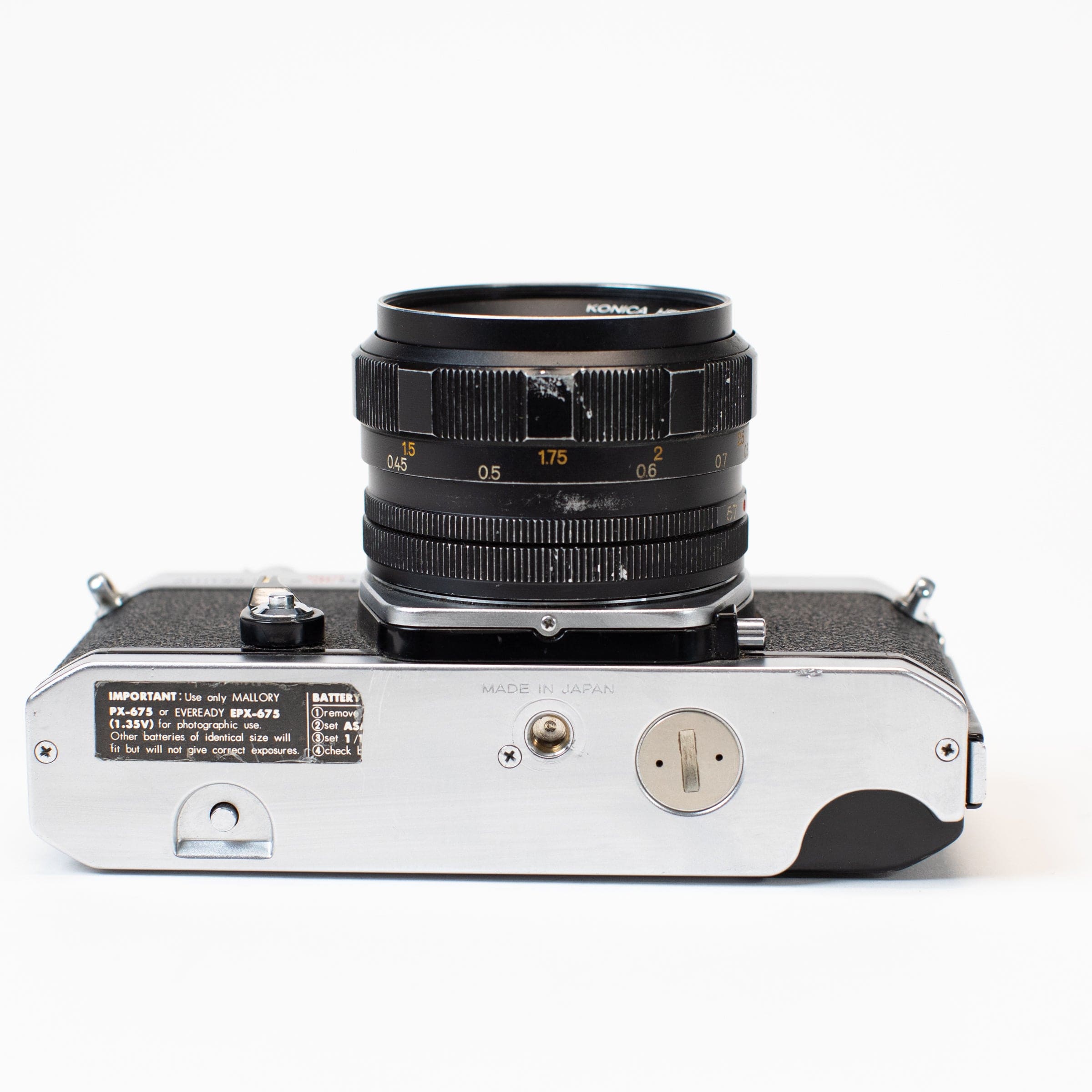 Konica Autoreflex T3 with 57mm f/1.4 Hexanon – Film Supply Club