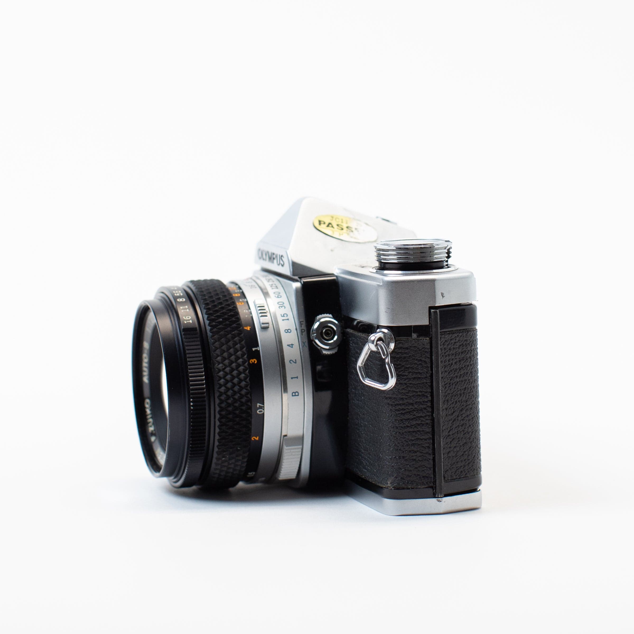 Olympus OM-1 with 50mm f/1.8 lens, recent CLA – Film Supply Club