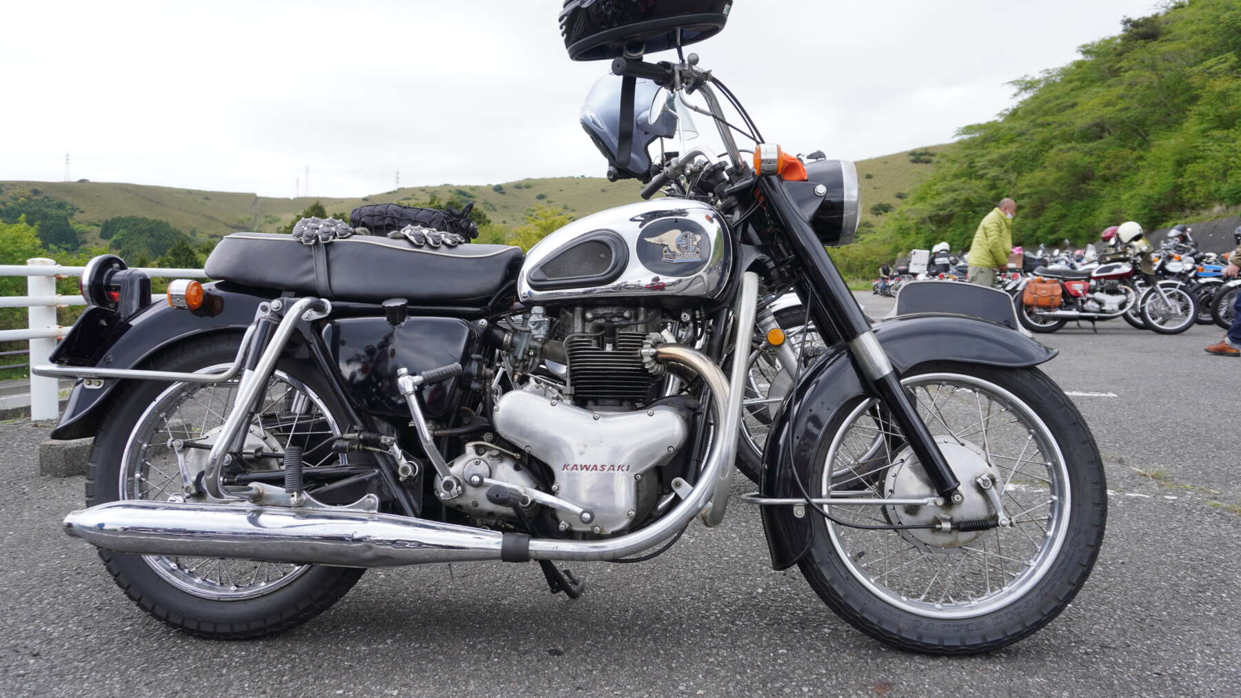 W1 FILE MEGURO 1960 KAWASAKI 1973 W1の技術 送料無料 W1 ファイル