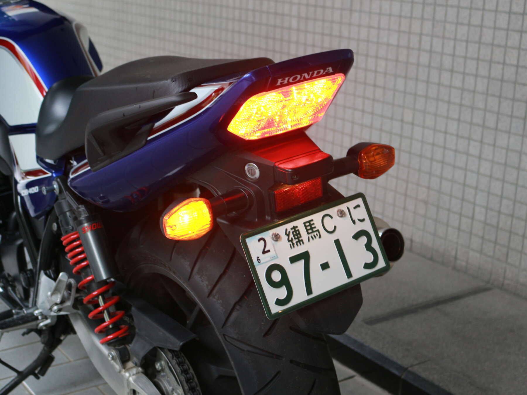 CB400SF nc31 BEETテール