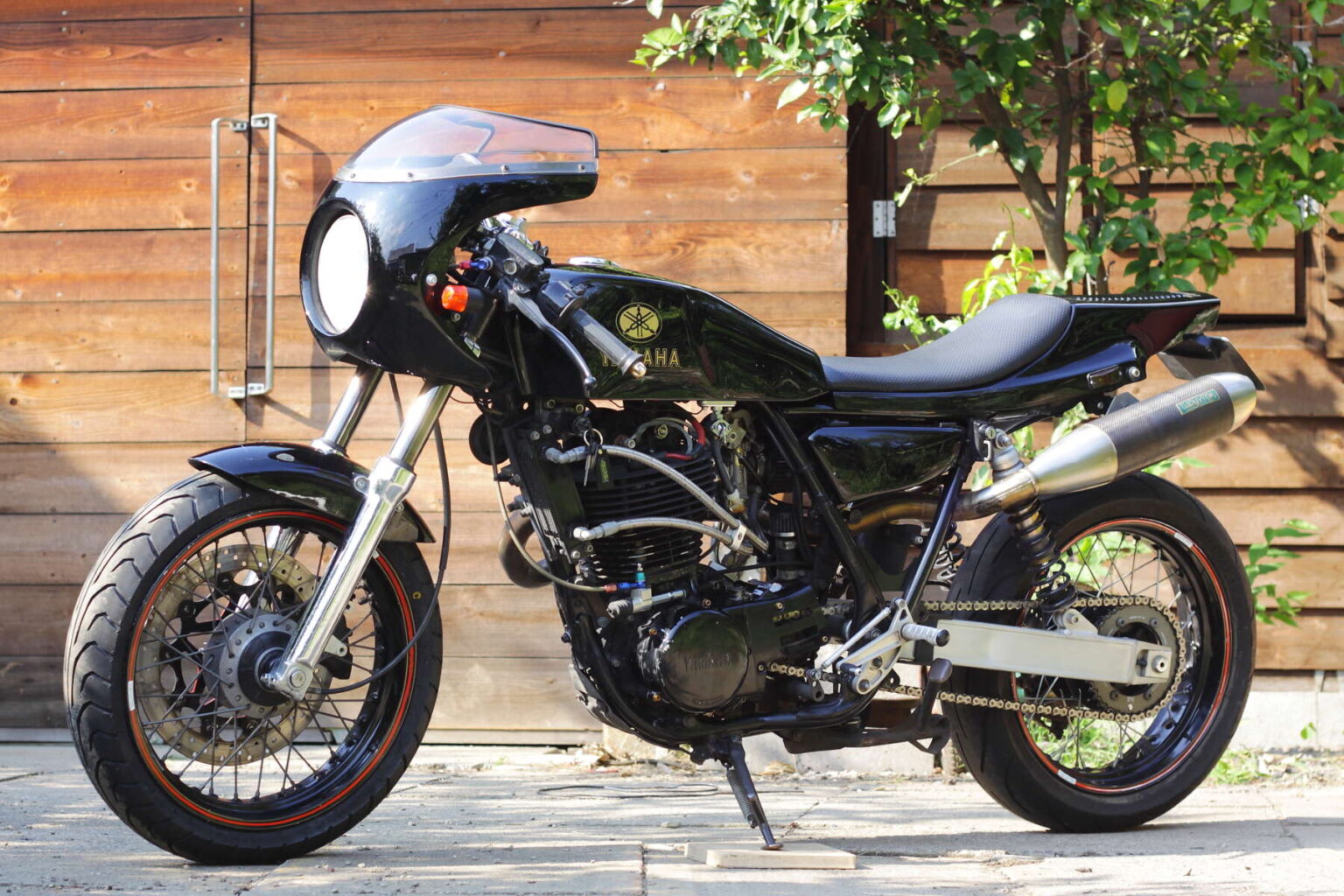 カルピスソーダ様専用]美品 ヤマハ SR400 初期型 純正 タンクキャップ