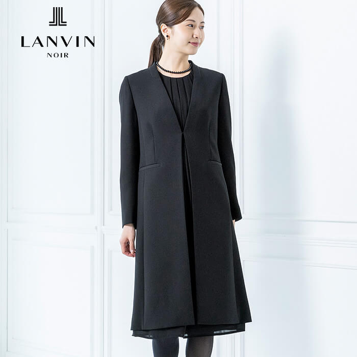 読売新聞掲載】シンプルエレガンスなアンサンブル 15号・ブラック