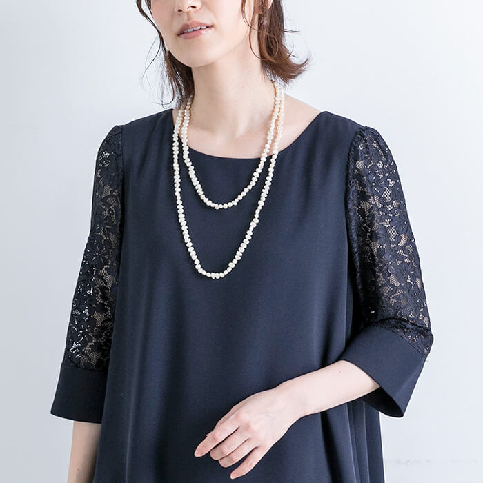 レース袖のワンピース 13号・ネイビー｜東京ソワールオンラインストア