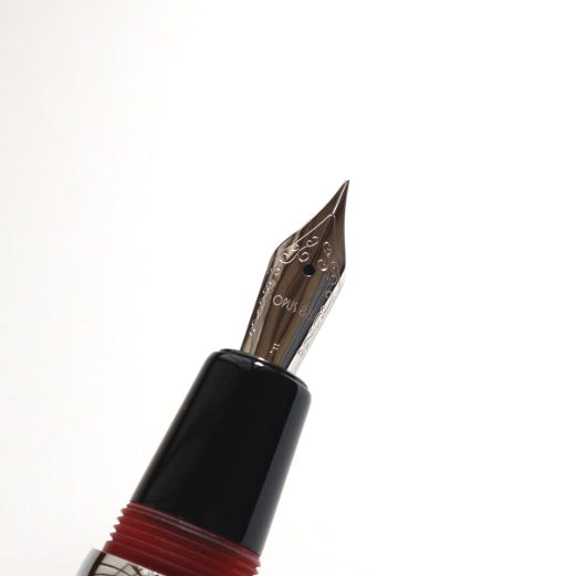 稀少】OPUS88 刀型 水牛角軸 超大型 万年筆 Jowoペン先 細字 新品 OPUS