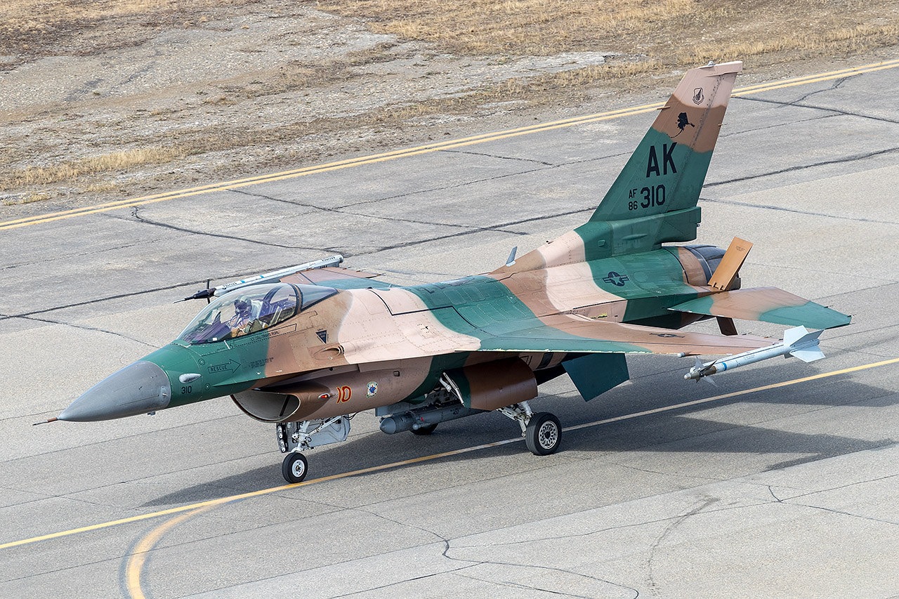 18th Aggressor Squadron – The Blue Foxes | FLYMAG