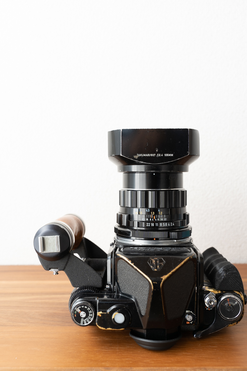 レンズレビュー】ペンタックス67 SMC 105mm F2.4で中判カメラの世界へ