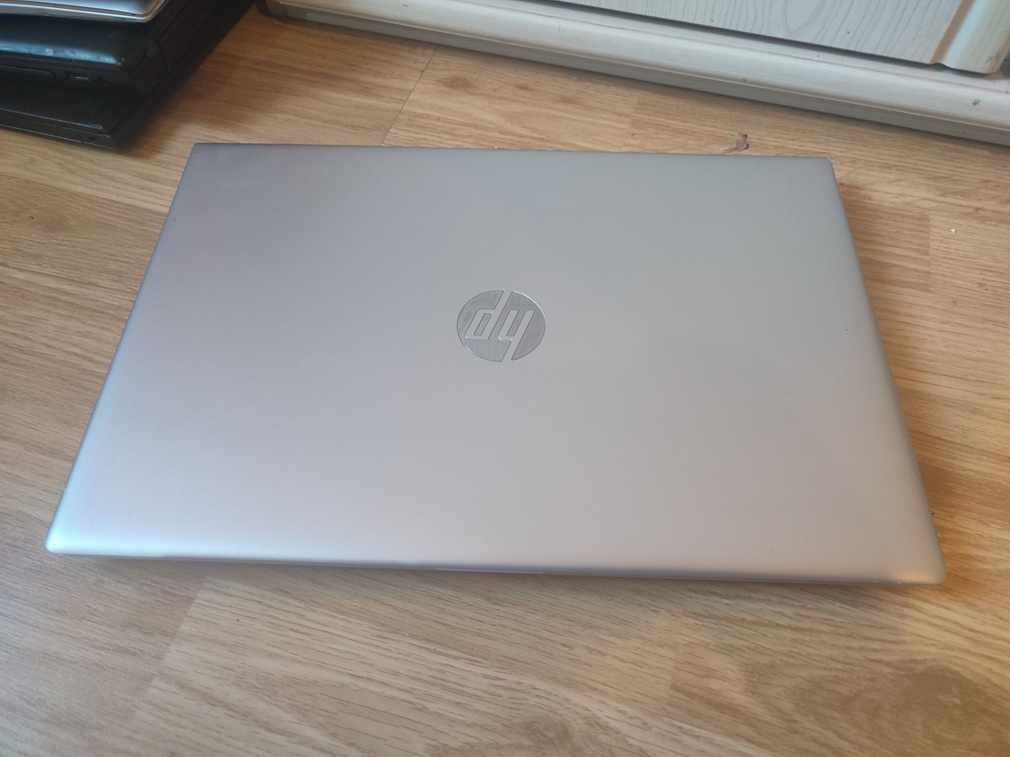 Laptop HP Probook 650 G5 - i5-8265u/ 8gb ddr4 / 256gb/ Baterie 4h