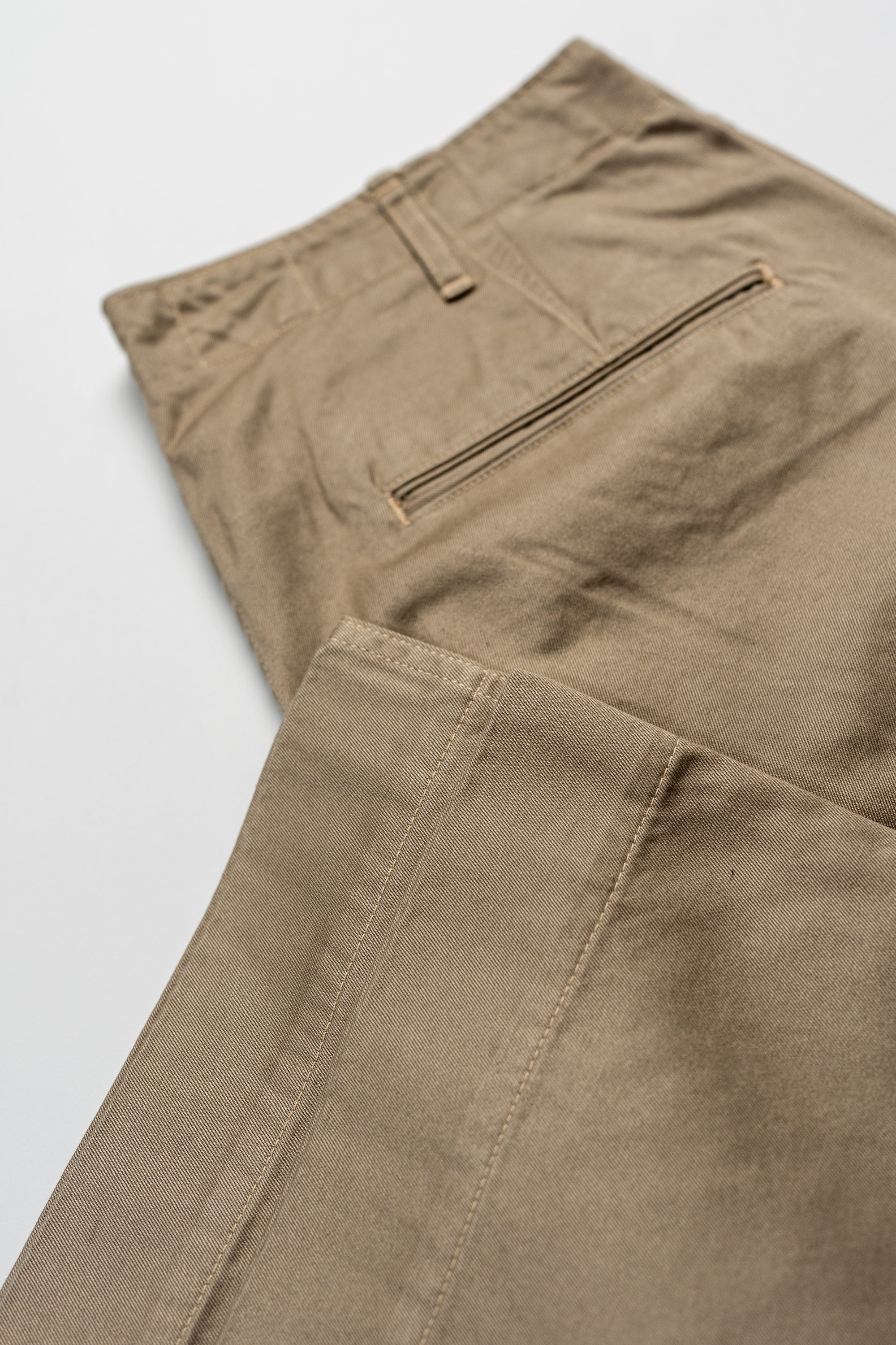 TCB Jeans Stay Gold Chino - 41 Khaki - Franklin & Poe