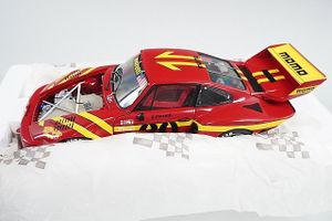 1/18 エグゾト ポルシェ 935 ツインターボ MOMO IMSA 1979#30 EXOTO