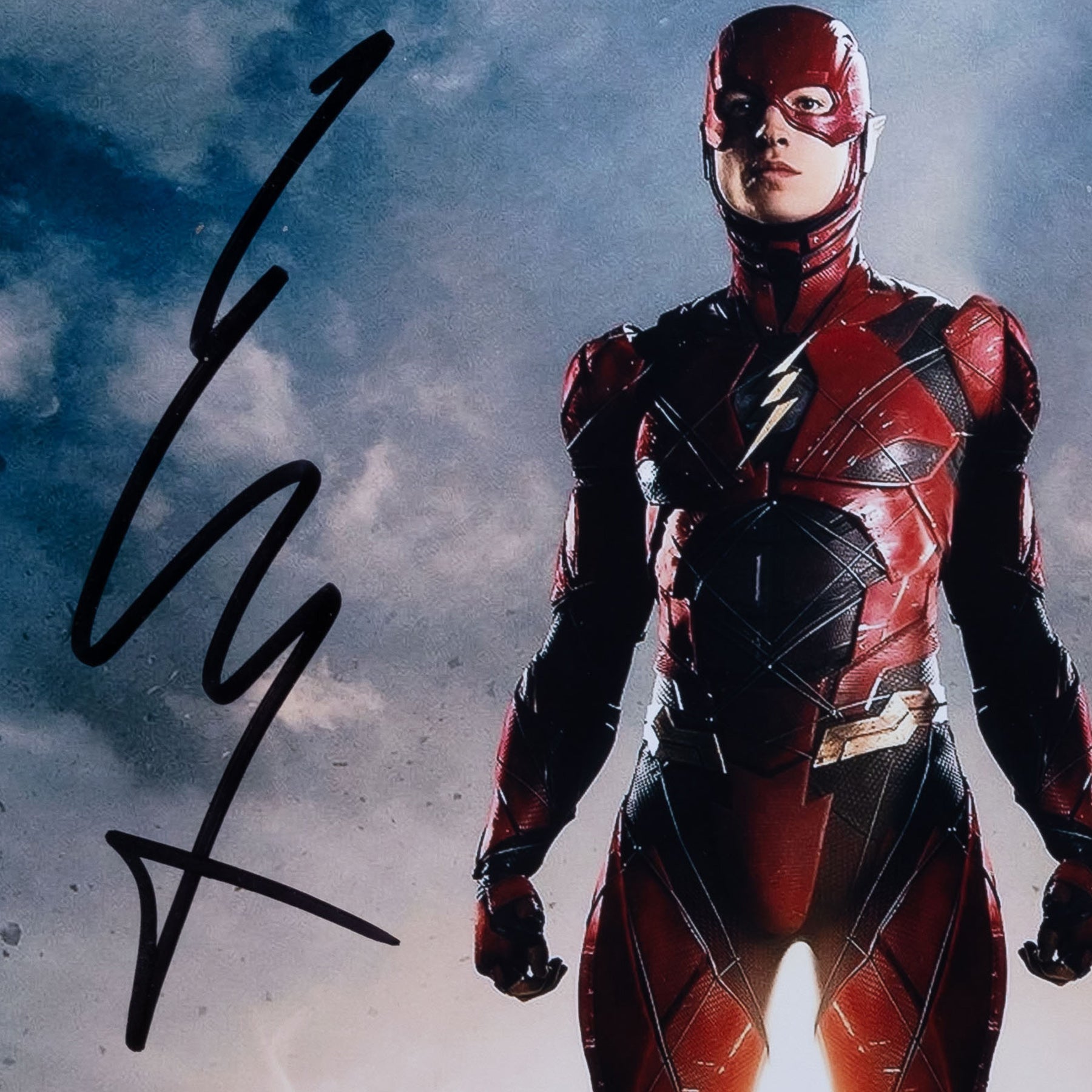 直筆サイン入り写真 エズラ・ミラー 俳優/フレームなし/SA鑑定済 直筆