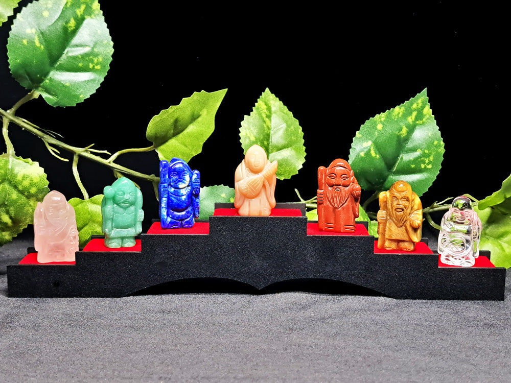 七福神No.001／カラー貴石・置物・台座付き – 天然石の店 ふうちゃん