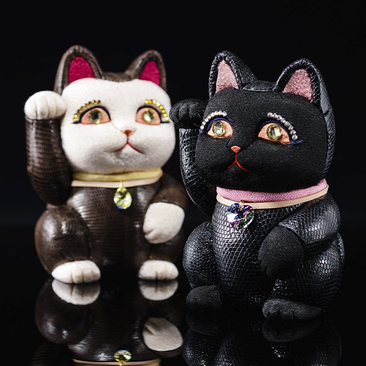 柿沼人形】江戸木目込み 招き猫 リザード 大 | 藤巻百貨店