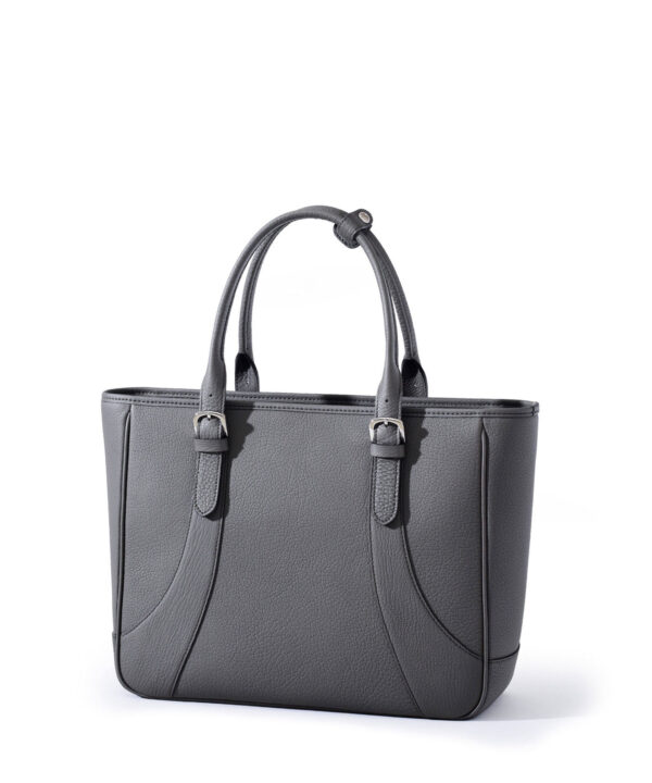 えりなです 美品 ファイティングバッグ えりなです 美品