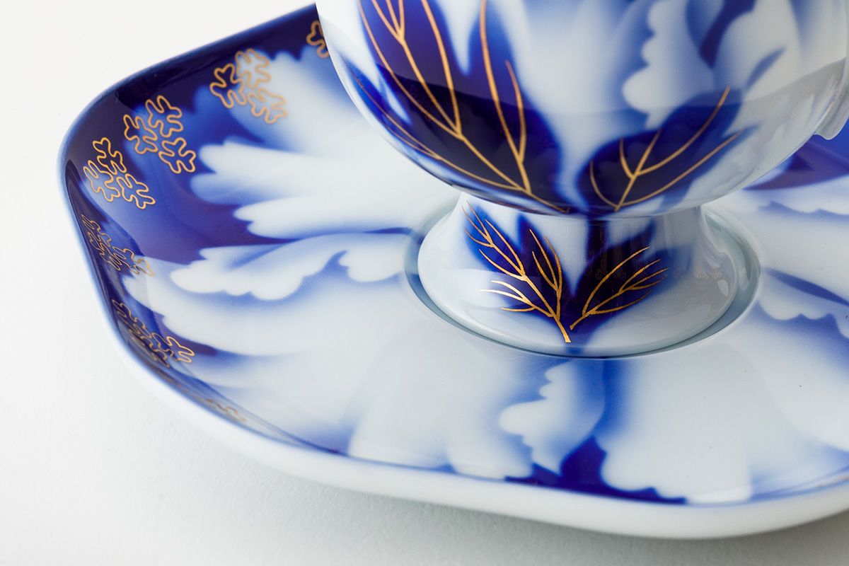 No4397 深川製 珈琲碗皿揃 牡丹金ミル 6客 共箱 有田焼 送料無料