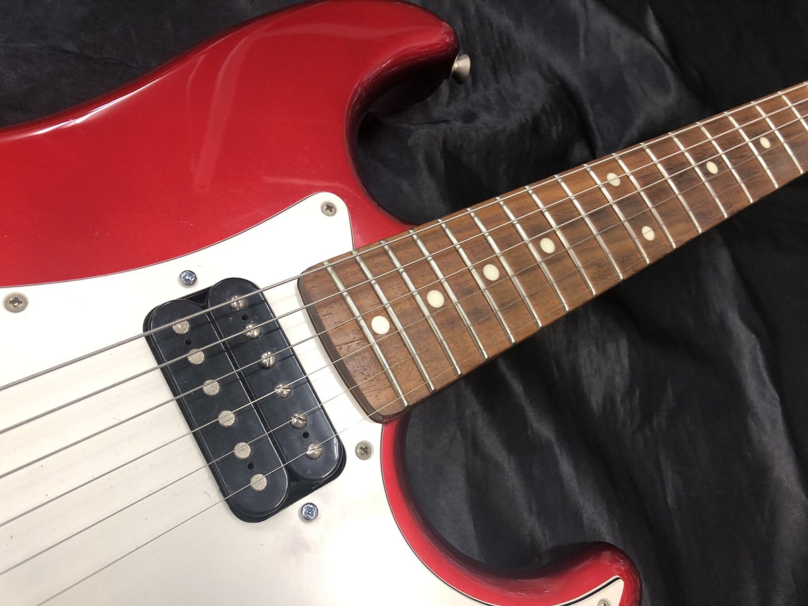 Fender Japan / ST-43 HM / Candy Apple Red ミディアムスケール