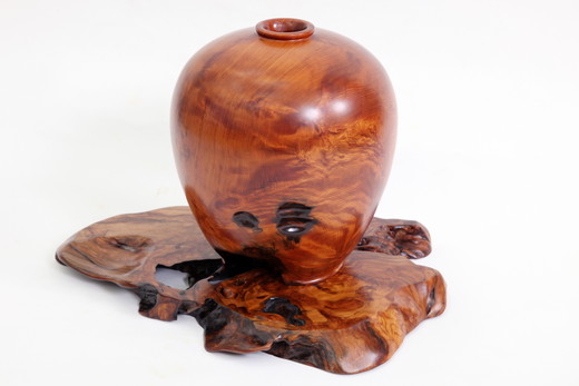 限定1】屋久島の屋久杉で職人が仕上げた「壺」 | JTBのふるさと納税