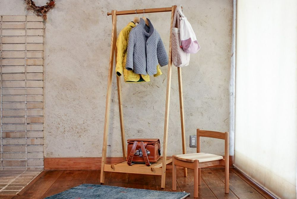 ハンガーラック 国産材 木製 収納ラック 木製家具 木工製品 飛騨の家具
