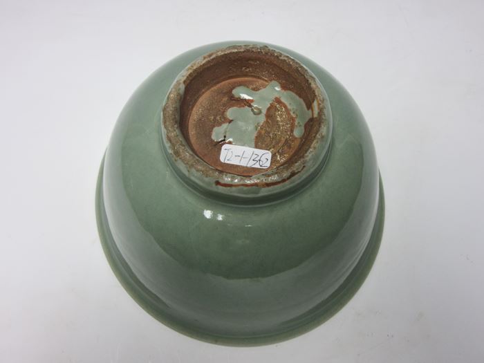 中国 天龍寺青磁 魚文 菓子鉢 時代箱 F R7016 中国 天龍寺青磁 魚文