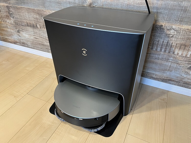 ECOVACS DEEBOT X1 TURBO レビュー】水換えの手間が激減！水拭き＆吸引