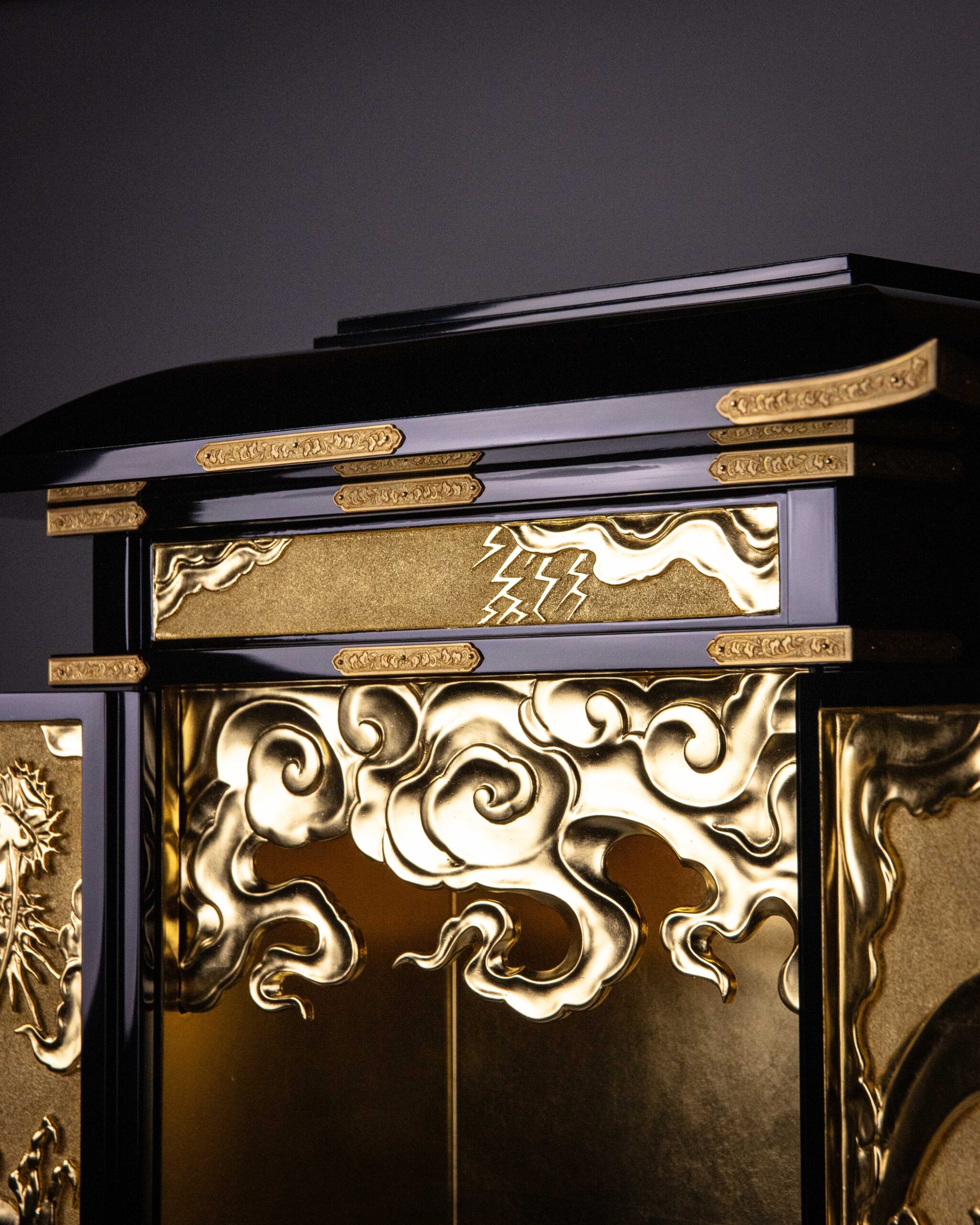 雨乞日蓮聖人像慈雨ノ厨子完成です。 | 京都の仏師 宮本我休（GAKYU