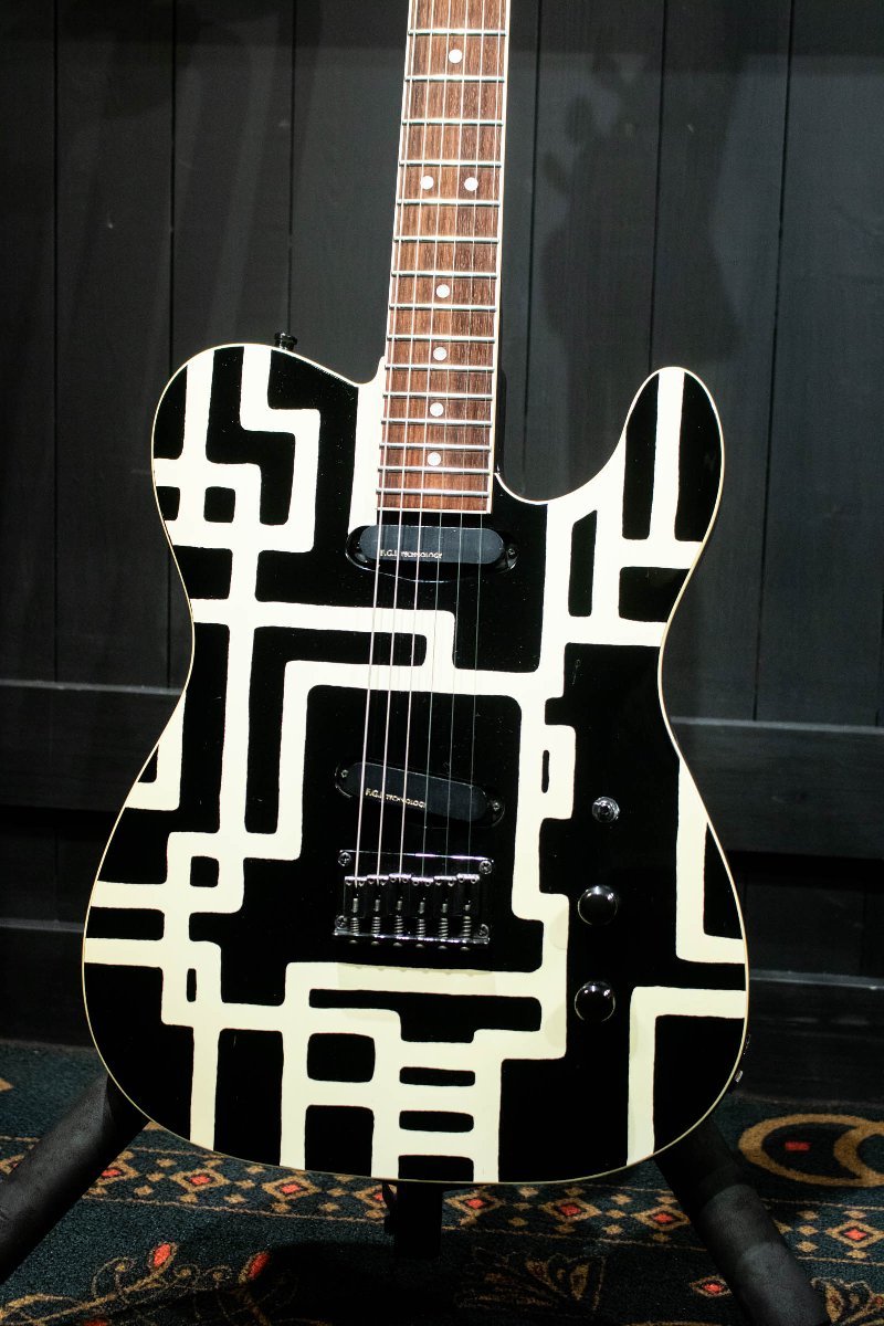 公式 布袋寅泰モデルギター（シールドのみ） 布袋寅泰モデルギター