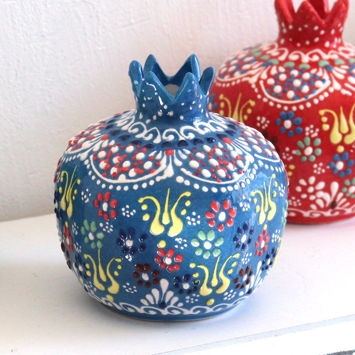 トルコ陶器 ザクロ Mサイズ 高さ9.5×直径8.5cm フラワーデザイン