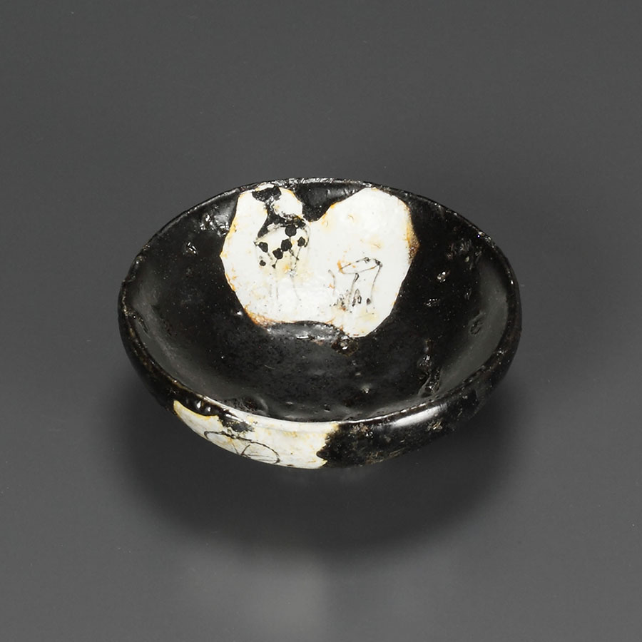 □唐津焼 丸田宗彦 黒唐津ぐい呑 共箱、共布、栞全揃い 逸品引出黒