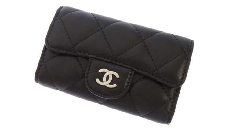 シャネルマトラッセキーケース 最新版】CHANEL(シャネル)キーケースの
