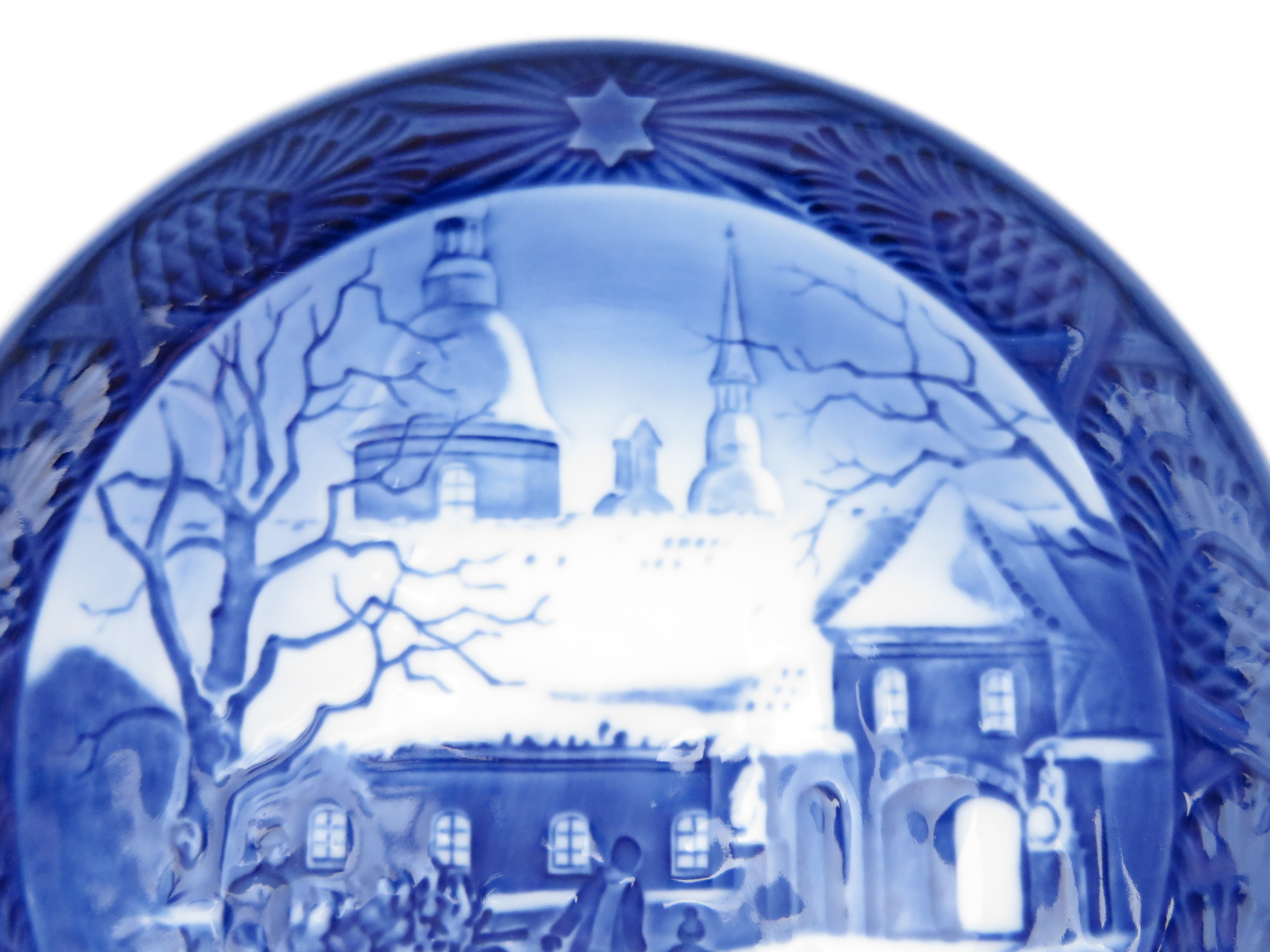 ロイヤルコペンハーゲンの1995年のイヤープレートとは