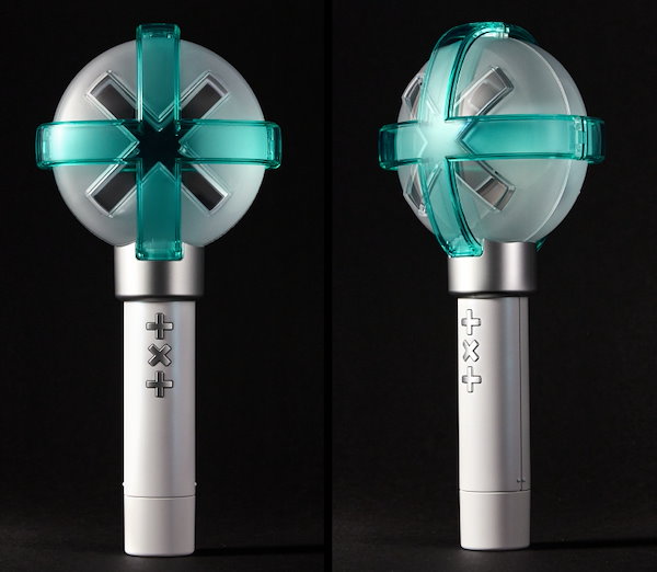 TXTペンライトver2トレカ付き フォトカード付き / TXT TOMORROW X