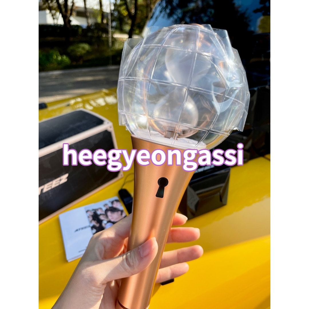 Qoo10] KQエンターテインメント [当日出荷] ATEEZ ペンライト O