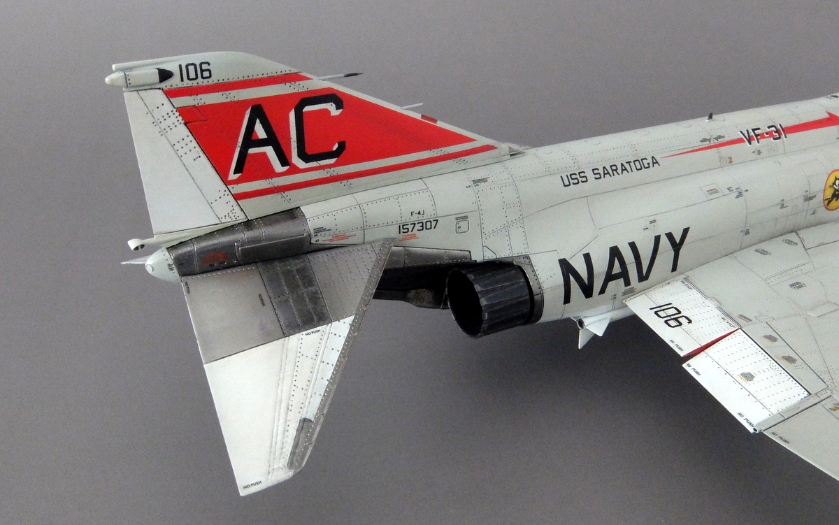 U.S. NAVY F-4J, VF-31 “Tomcatters”｜God Dwells in Small Things