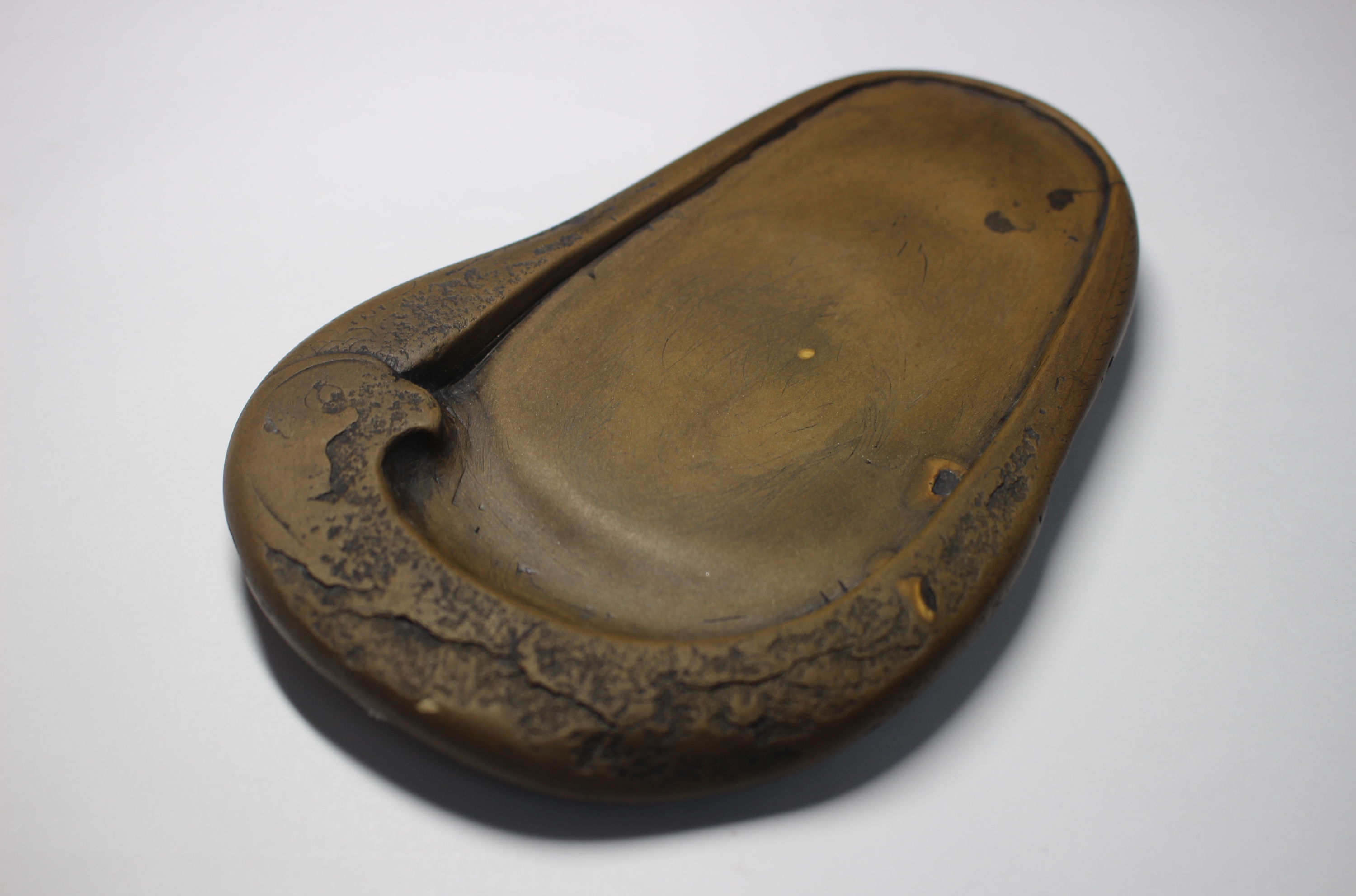 澄泥硯】◇鱔魚黄の美石◇約八吋長方◇蘇州霊巖山◇唐木箱◇磨墨性優