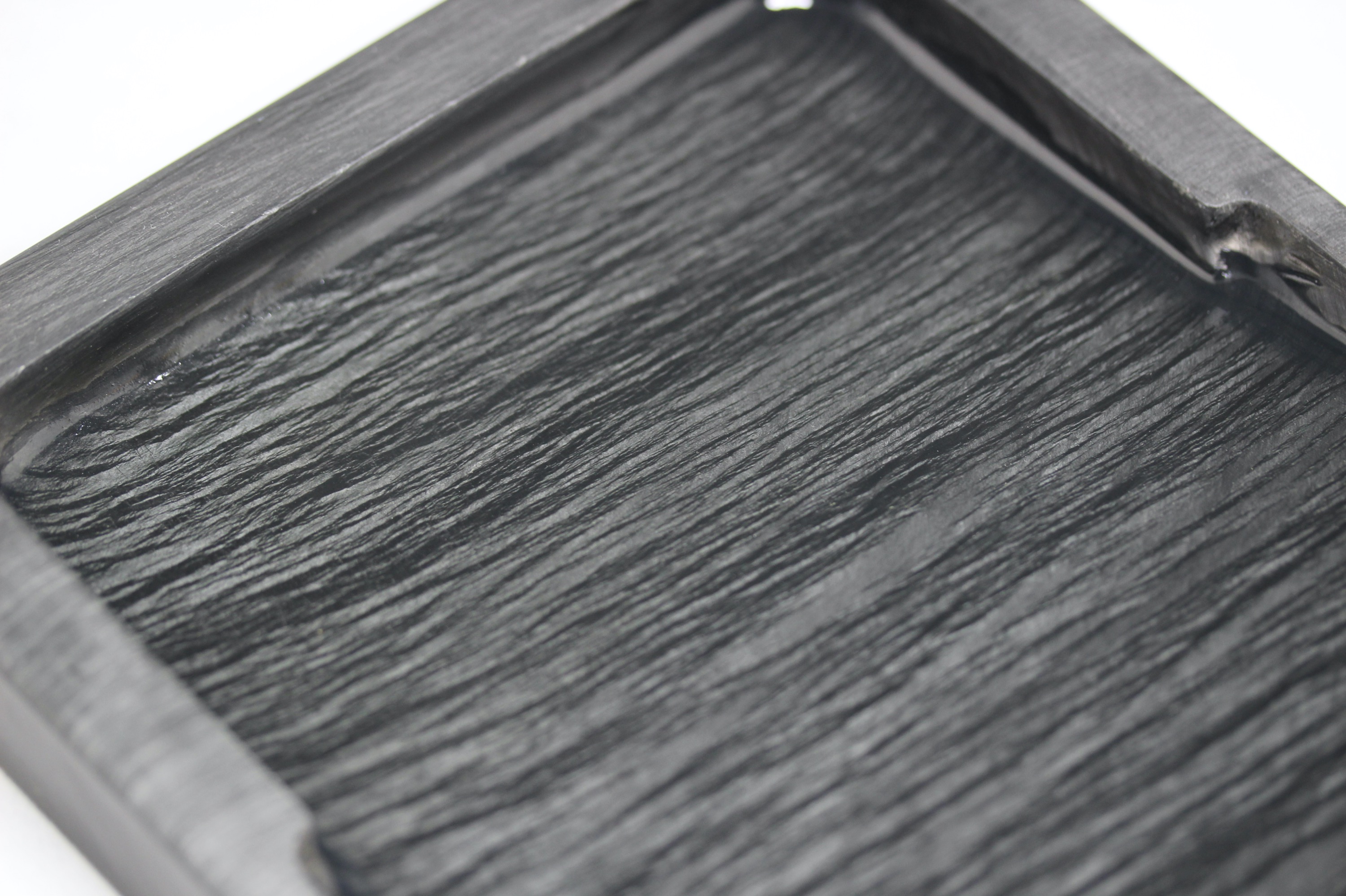 ヘコ】 ◇歙州抄手硯（水波眉子紋・銀花紋／十吋／唐木箱）◇書画筆6本