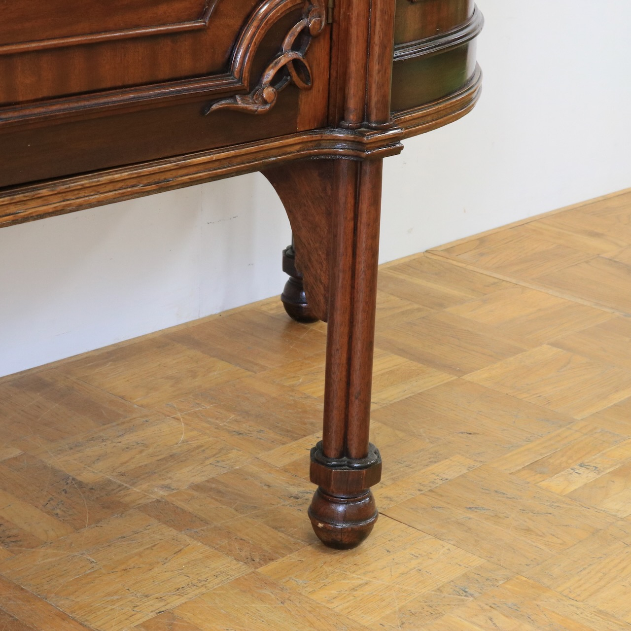 グラスキャビネット | アンティークショップ ジェオグラフィカ ｜E