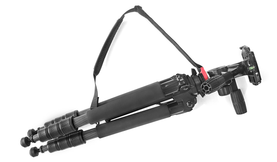 カメラマンも納得の使いやすさ！「KANI 三脚ストラップ II」が便利