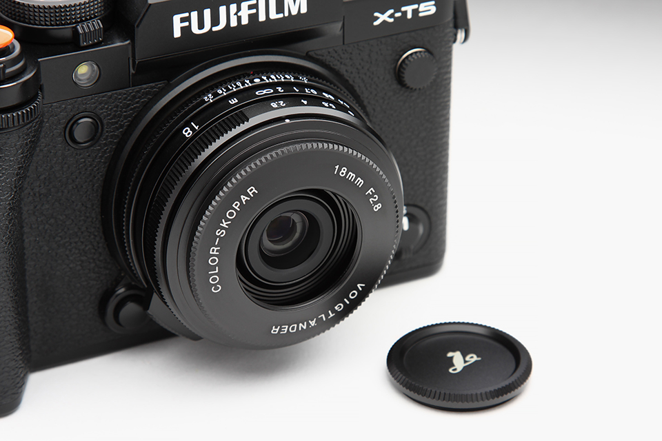 超薄型の広角パンケーキレンズ実写レビュー！ COLOR-SKOPAR 18mm F2.8