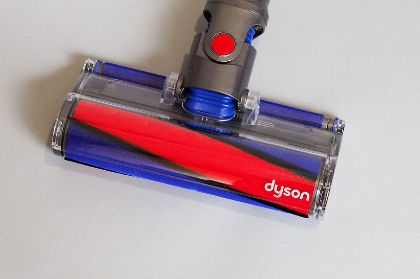 超濃厚レビュー】ダイソンの新スティック掃除機「Dyson V8 Fluffy」に